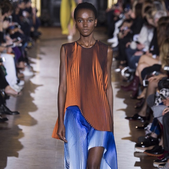 Stella McCartney ‘Gigi’ asymmetric top - Picture 4 of 4